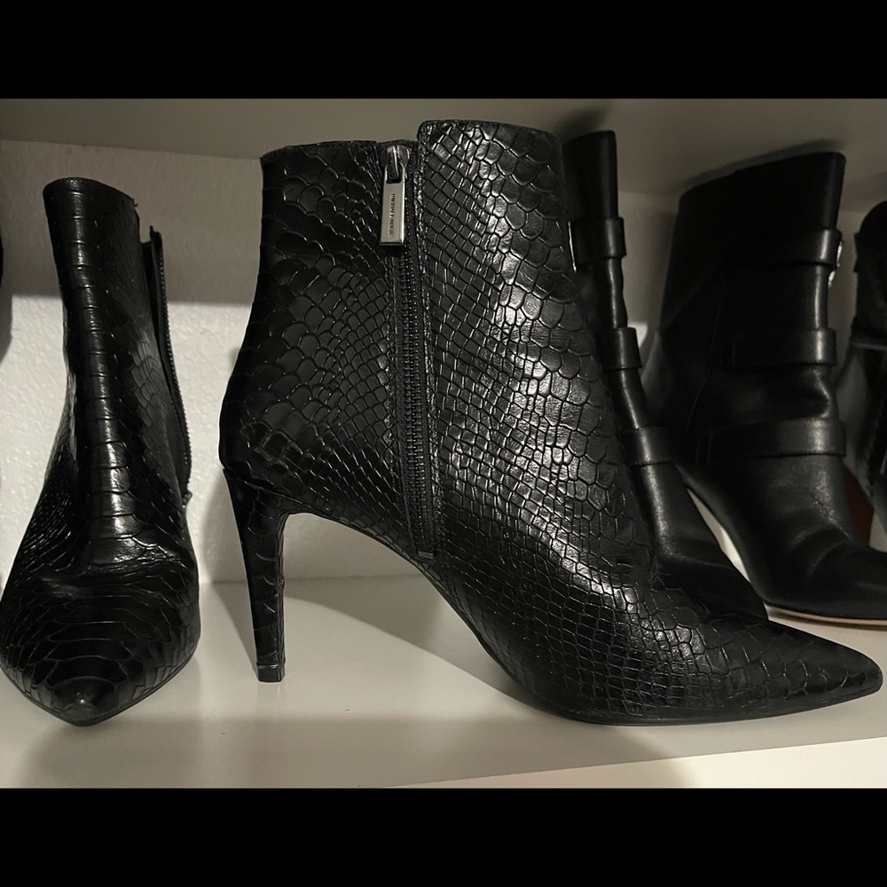 Black Michael Kors mid boot